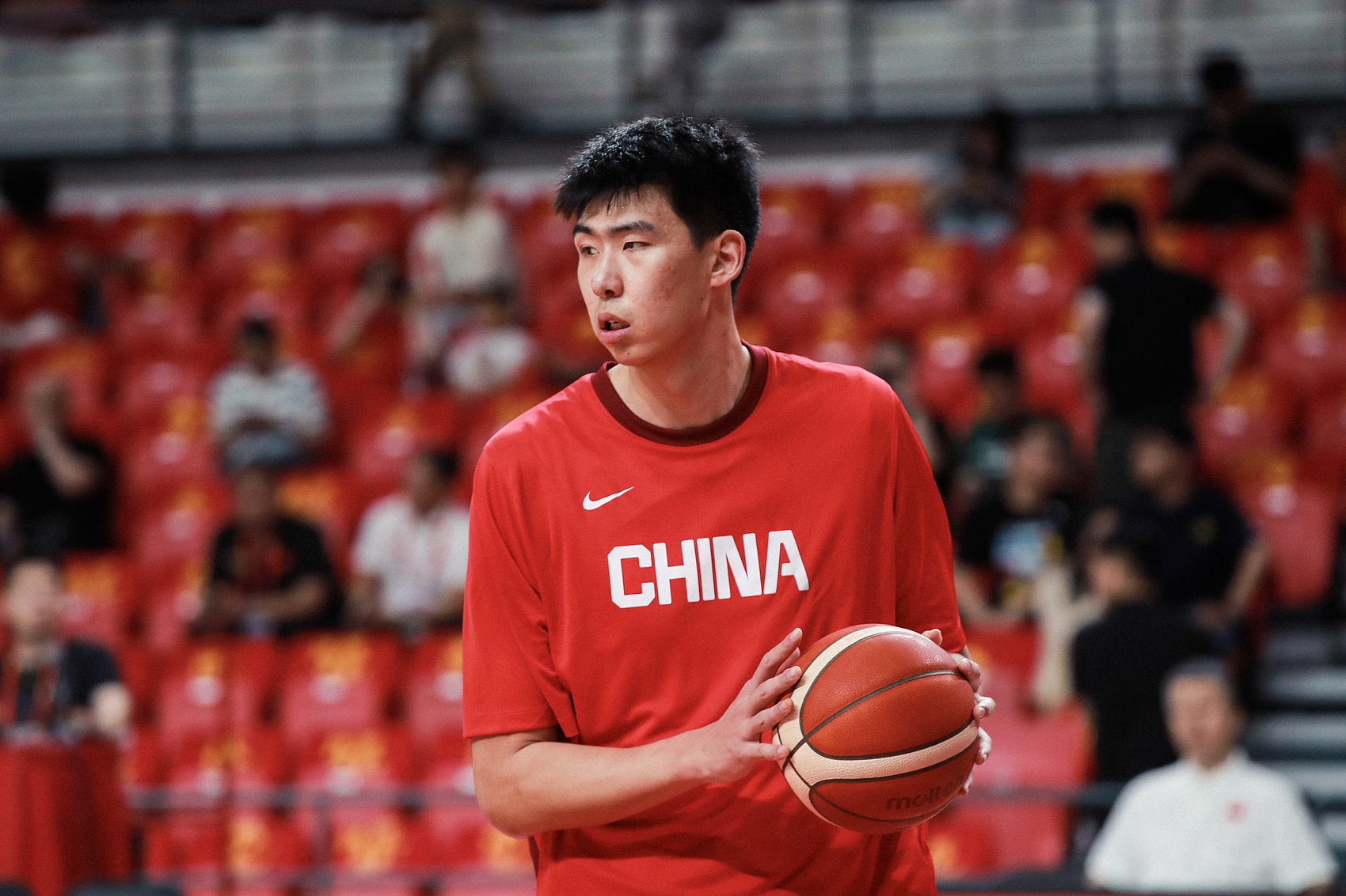 直播吧：徐昕基本选定美方经纪公司 旗下有约基奇