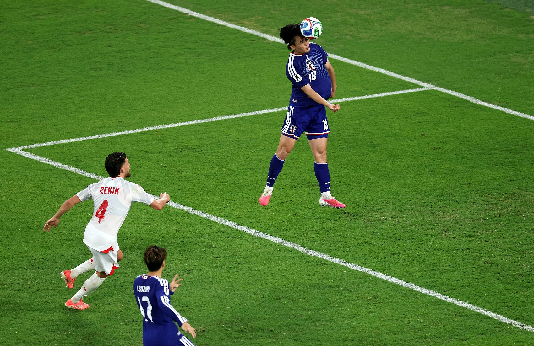 日本4-0领先突尼斯！上田绮世头球吊射梅开二度，本场独造3球